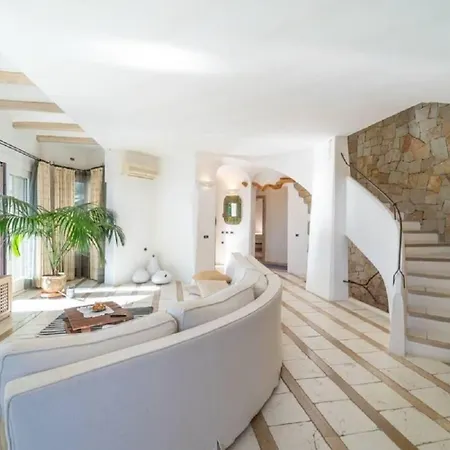 Casa Manfrei Maison d'hôtes *